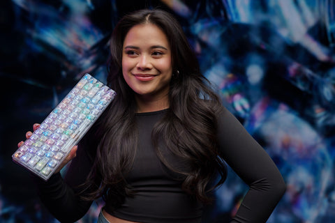 GEMZAPE WITH HER FAVORITE CRYSTAL KEYBOARD